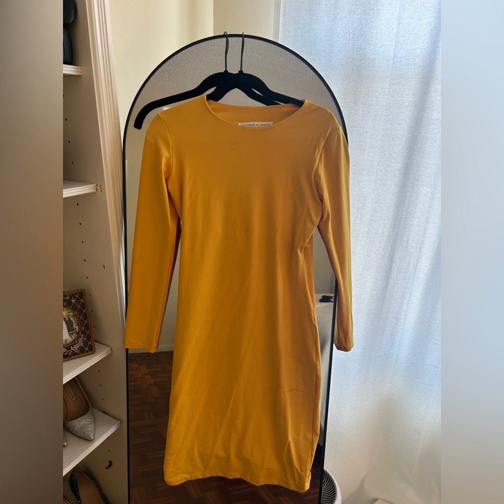 Susana Monaco Golden Long Sleeve Dress